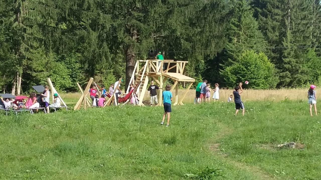 Pensiunea Poiana Soarelui Brates Zewnętrze zdjęcie