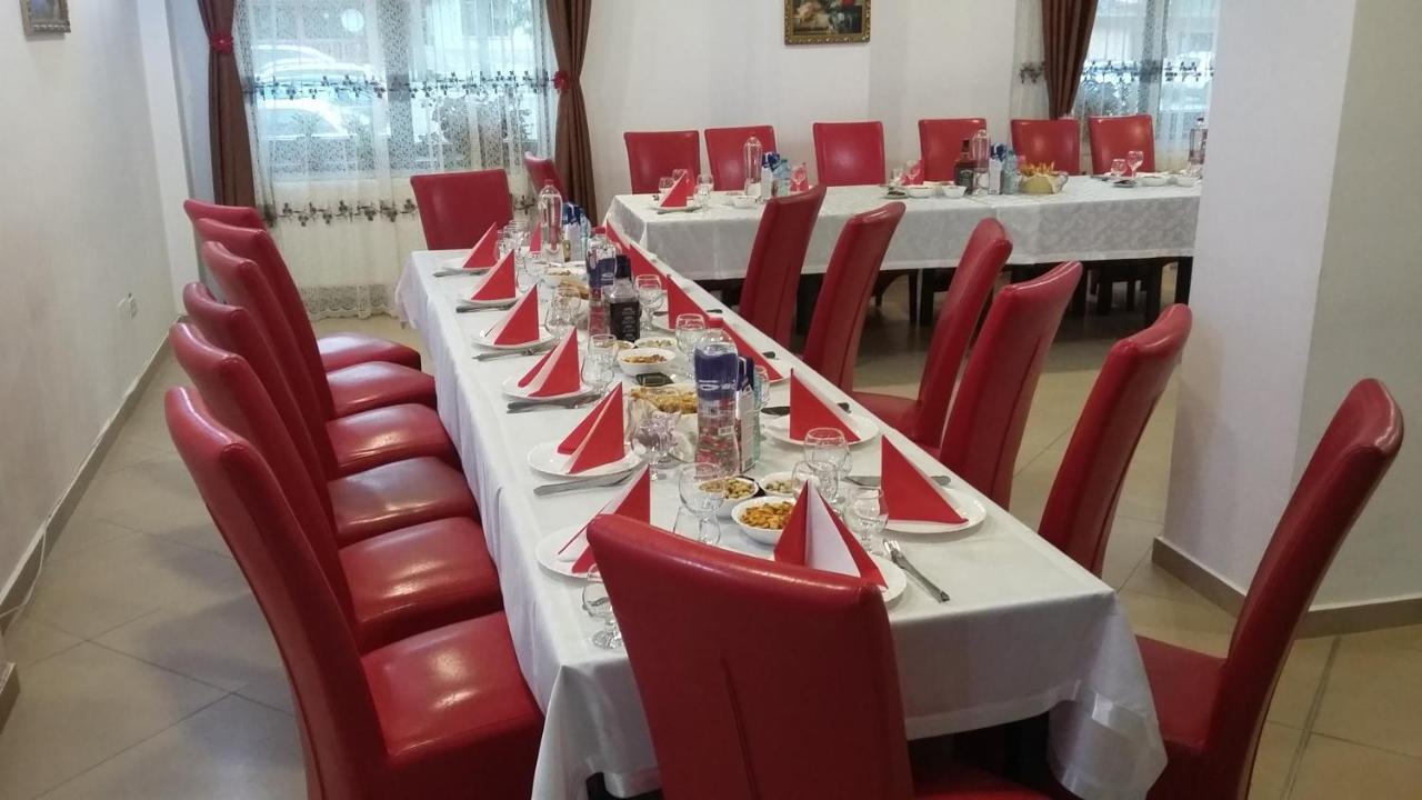 Pensiunea Poiana Soarelui Brates Zewnętrze zdjęcie